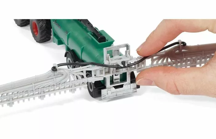 Siku 1827 Claas Xerion Met Giertank 5 Siku 1827 Claas Xerion Met Giertank - Afbeelding 3