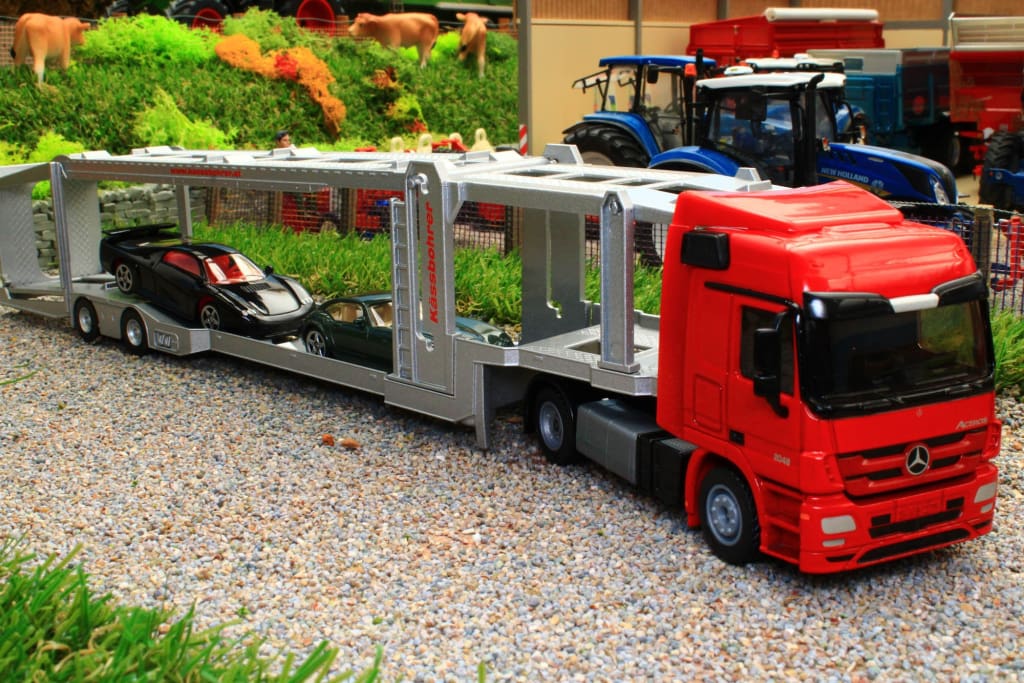 Nederland Siku Verkoopwinkel -Nederland Siku Verkoopwinkel 3934SIKU150SCALEMERCEDESBENZACTROSLORRYCARTRANSPORTERWITHTWOCARSPIC1